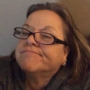 Meet your Posher, Candice